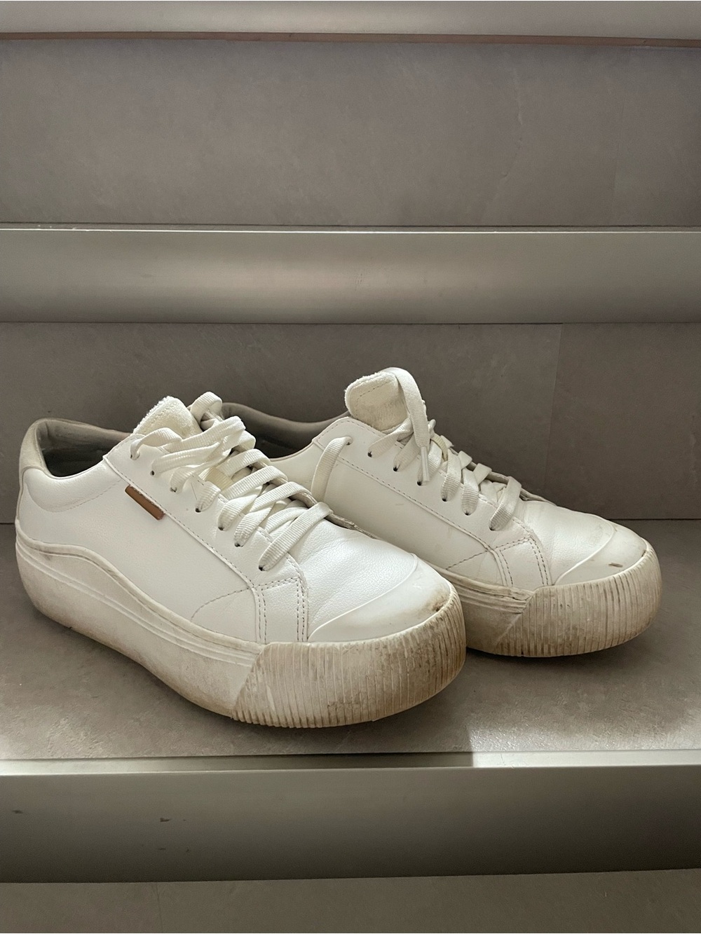 Dr. Scholl's Time Off Low-Top Platform Sneakers in White